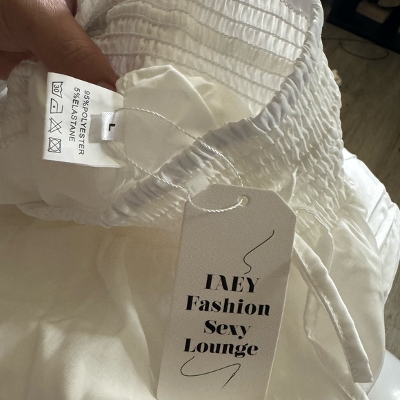 Cream Tiered Maxi Skirt for Resort Wear - Picture 9 of 9